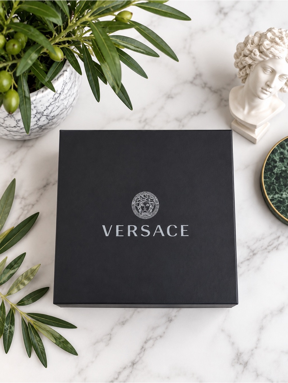 VERSACE - 9x9x1 Gift Box